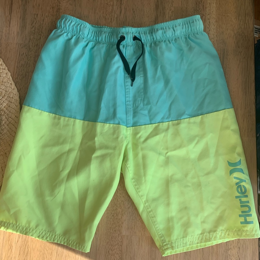 Boys Hurley swim